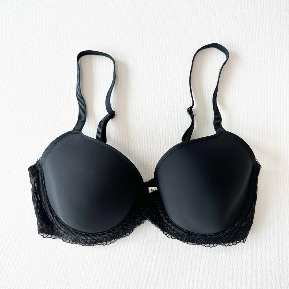 Wacoal La Femme Underwire T-Shirt Bra Black Size 32D Style 853117